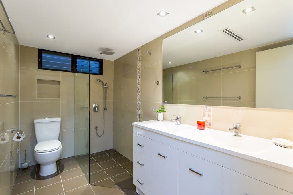 13 Ainsley Avenue, Ashmore QLD 4214, Ashmore - Thumbnail 7
