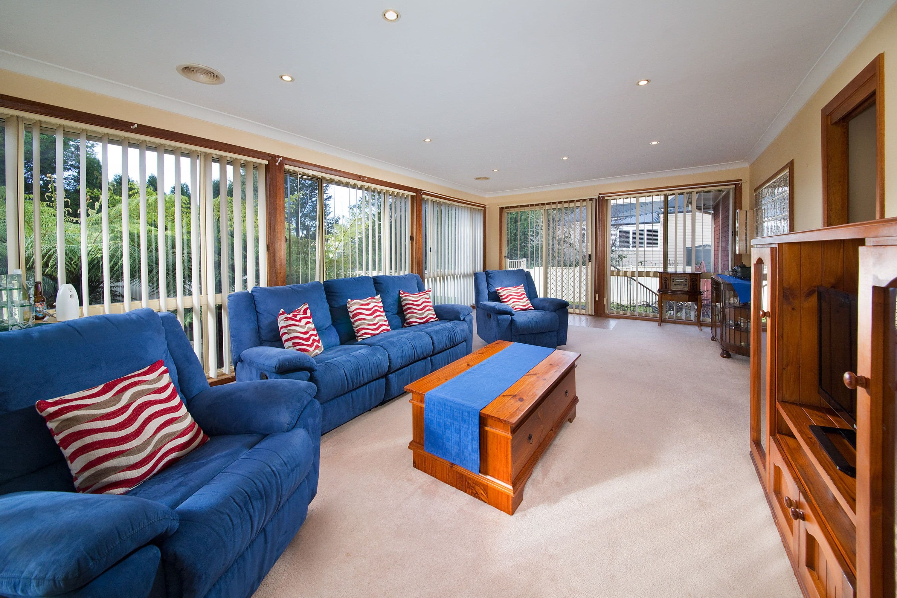 27-29 Higgins Close, DINGLEY VILLAGE, VIC, 3172, Dingley Village - Thumbnail 2