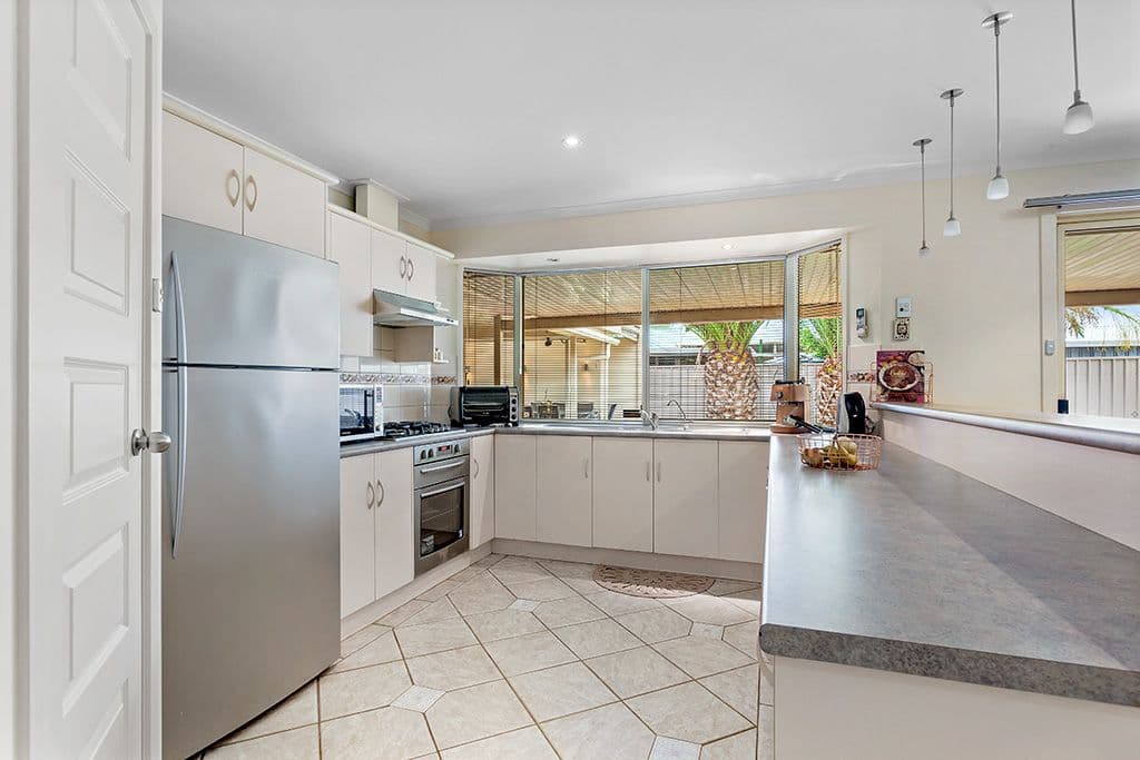 45 Swallow Crescent, Parafield Gardens SA 5107, Parafield Gardens - Thumbnail 3