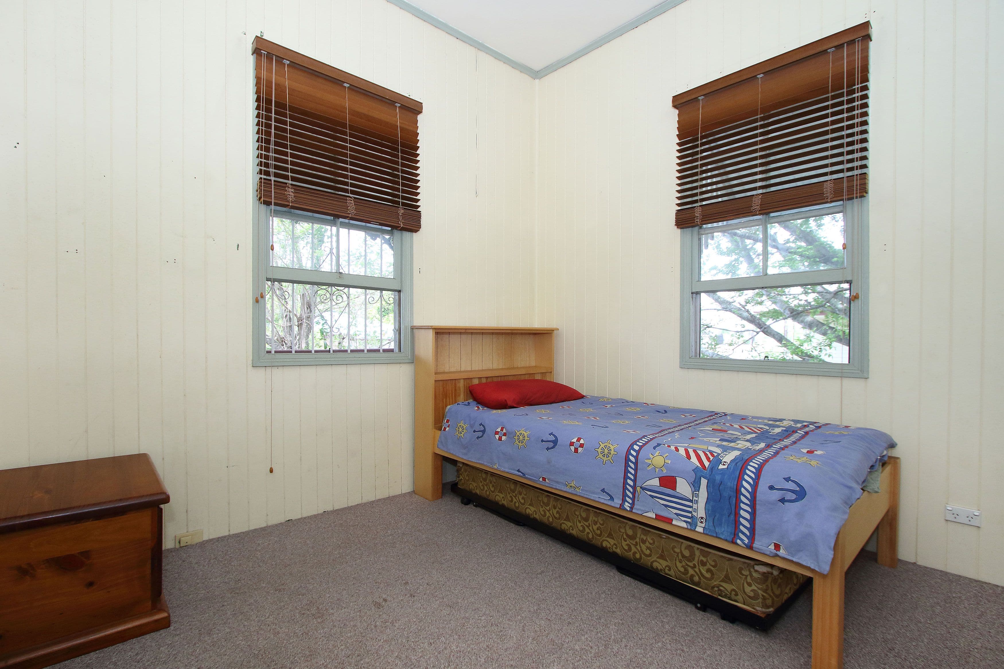 124 Jacaranda Street, North Booval QLD 4304, North Booval - Thumbnail 6