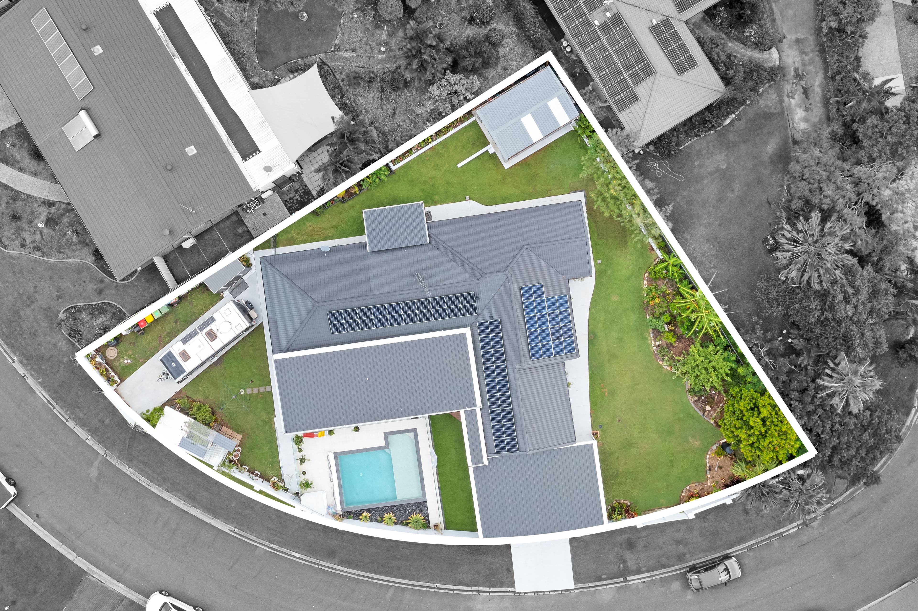 8 Nevada Place, Oxenford QLD 4210, Oxenford - Thumbnail 2