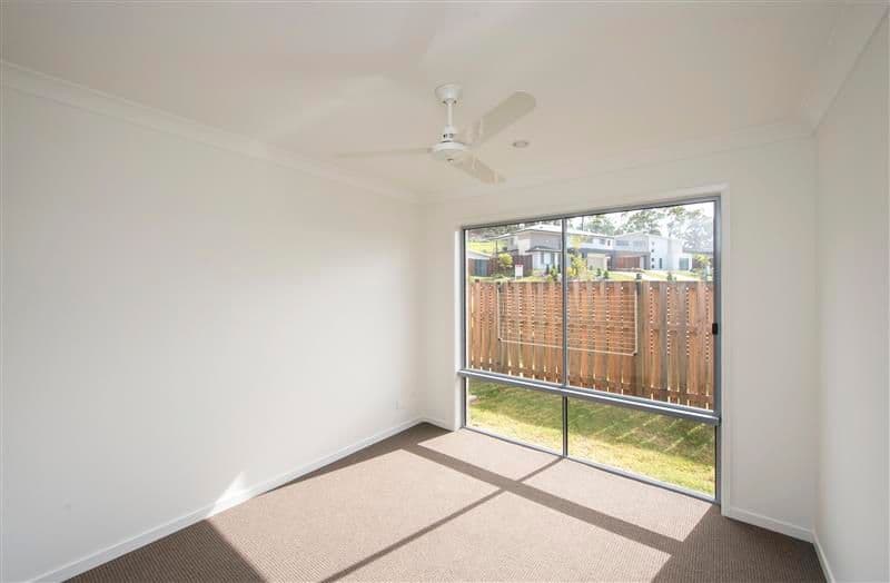 8 Carlsson Place, KIRKWOOD QLD 4680, Kirkwood - Thumbnail 4