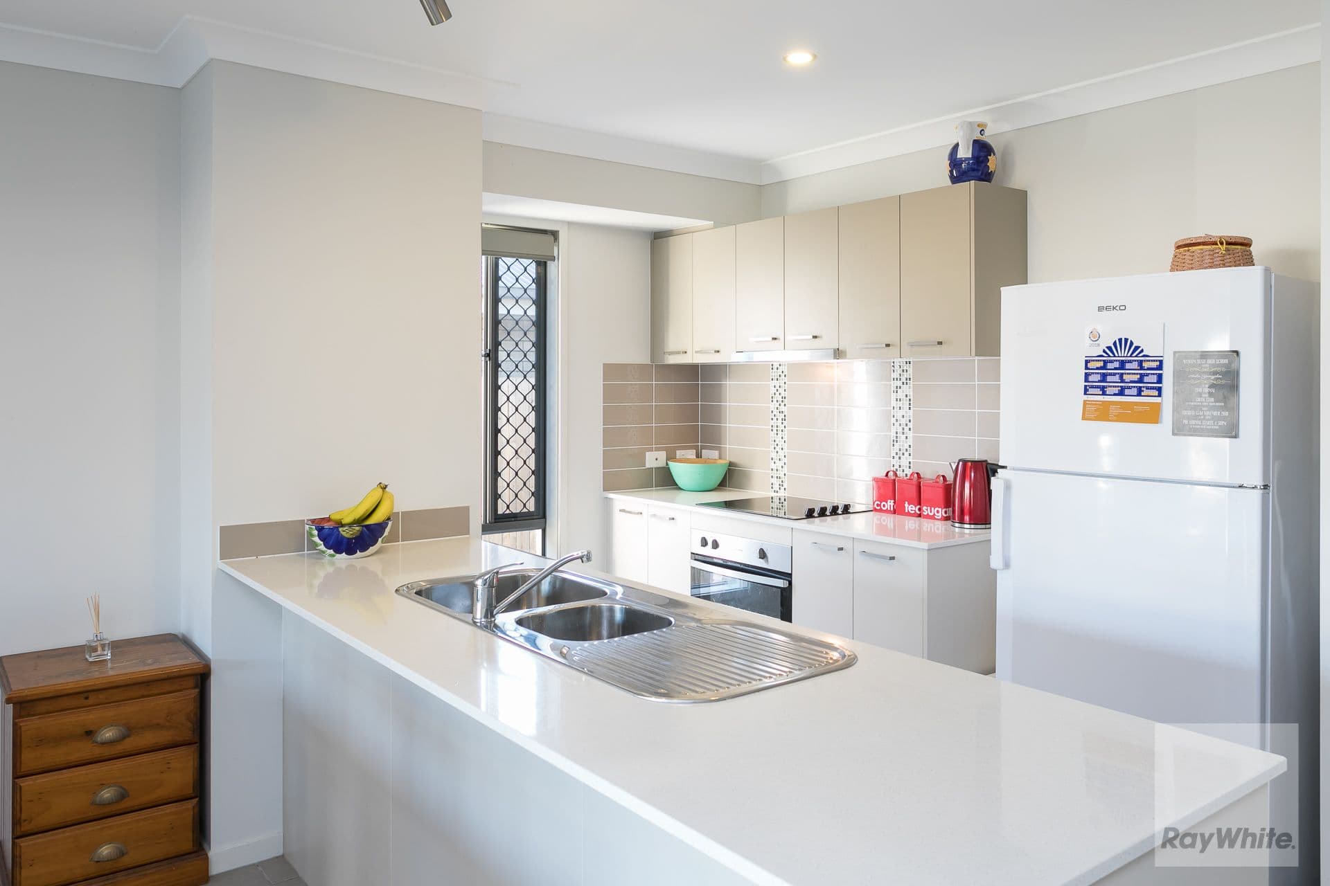 54 Peplow Street, Hemmant QLD 4174, Hemmant - Thumbnail 2