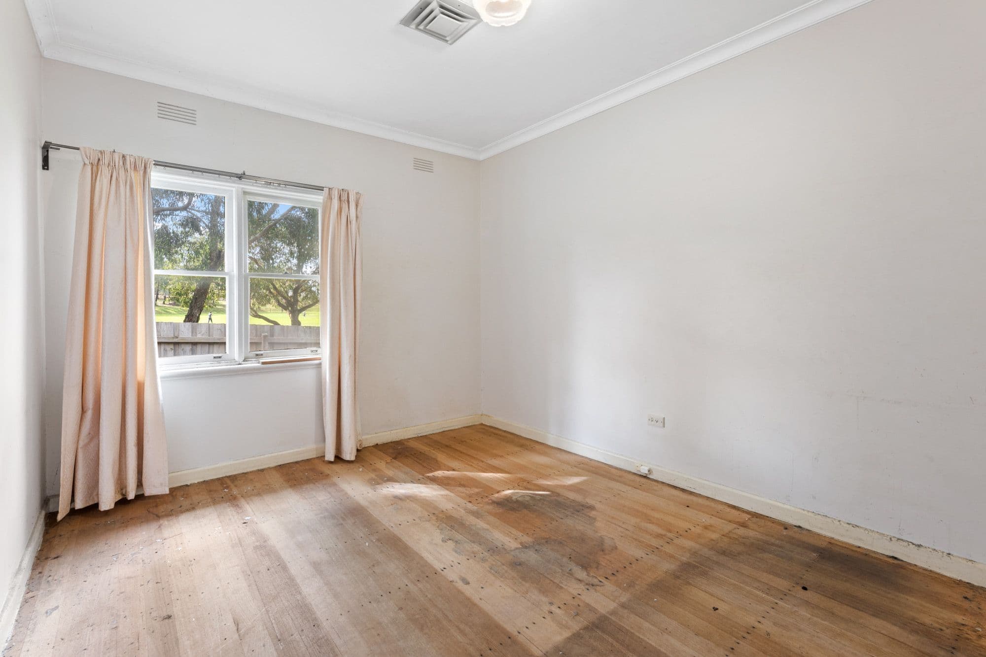 5 Norman Court, Box Hill South VIC 3128, Box Hill South - Thumbnail 7
