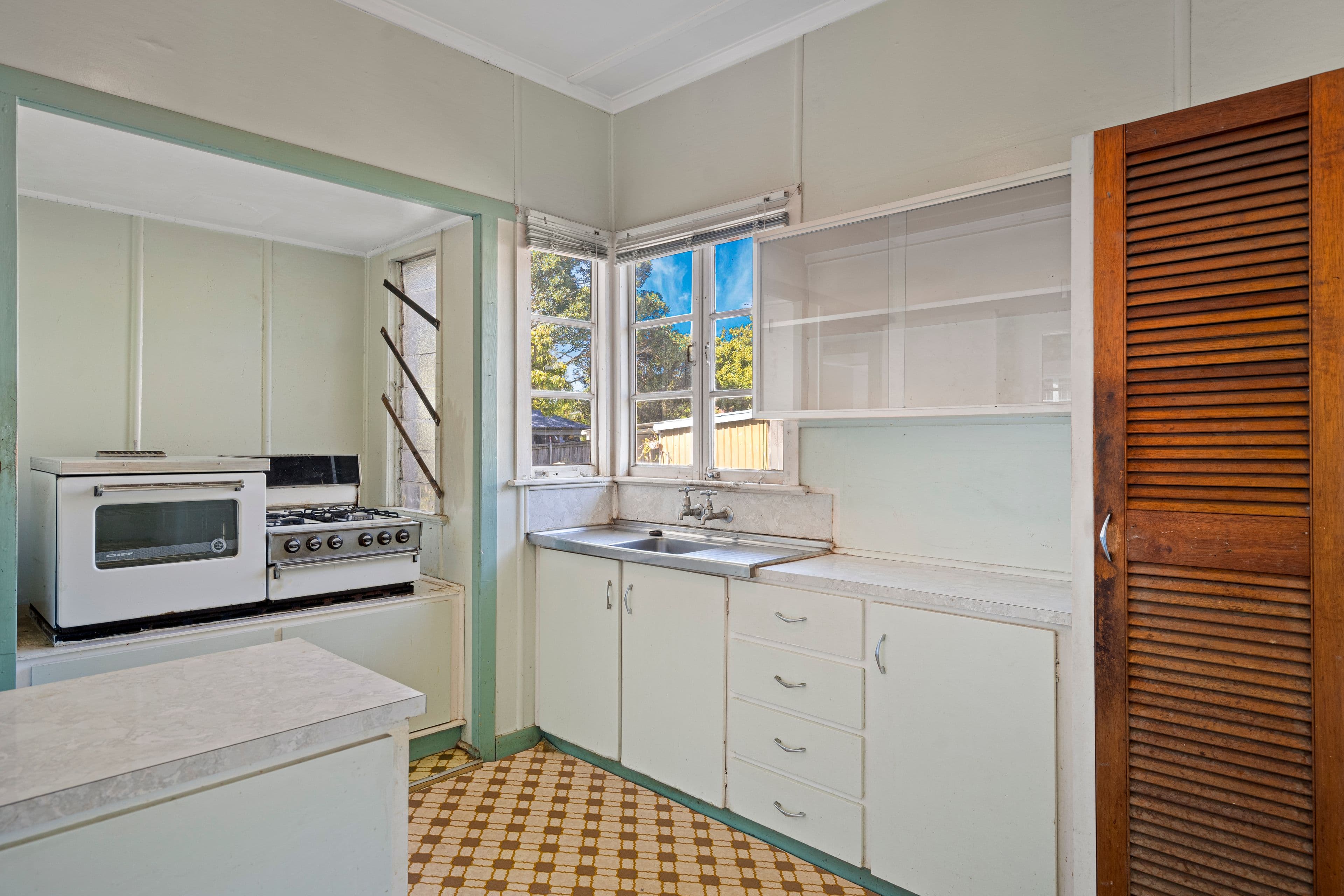 8 Hunter Street, Brassall QLD 4305, Brassall - Thumbnail 7