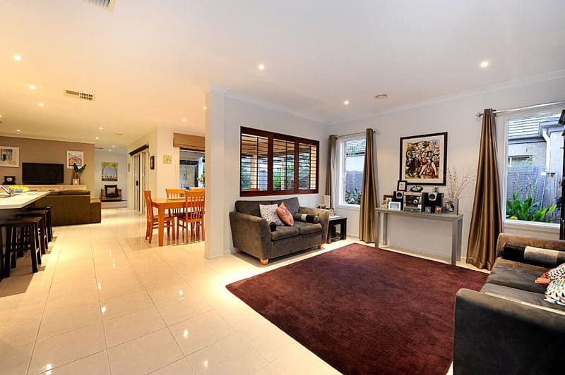 31 Paringa Drive, FERNTREE GULLY VIC 3156, Ferntree Gully - Thumbnail 3