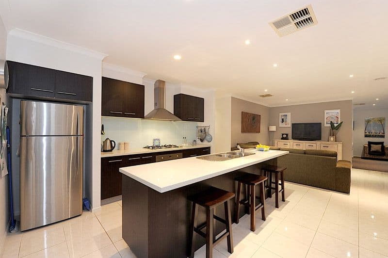 31 Paringa Drive, FERNTREE GULLY VIC 3156, Ferntree Gully - Thumbnail 5