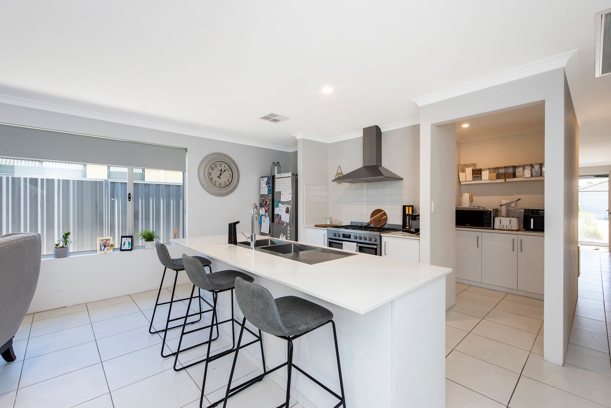 9 Westwood Crescent, Baldivis WA 6171, Baldivis - Thumbnail 2