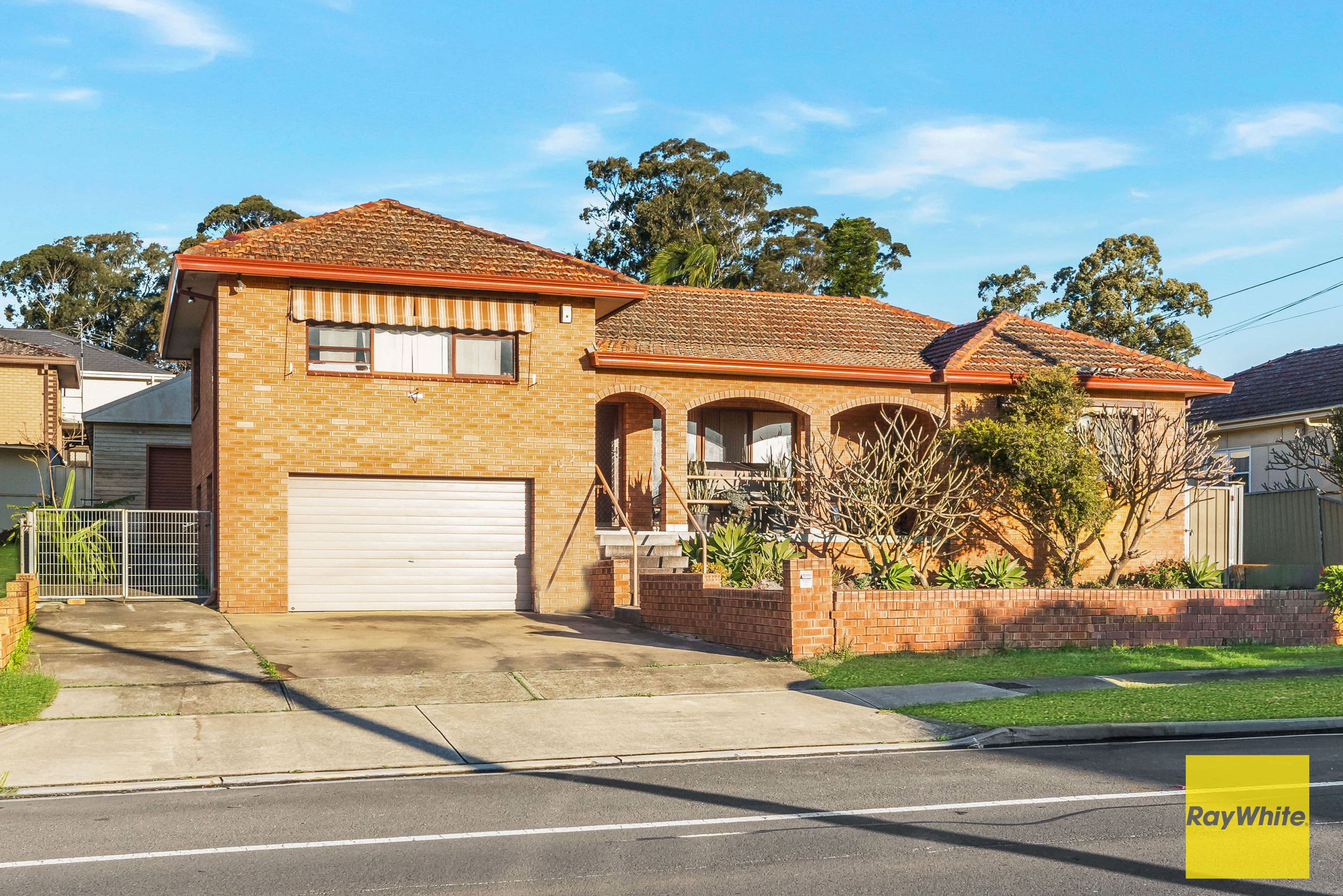 132 Meadows Road, Mount Pritchard NSW 2170, Mount Pritchard - Thumbnail 2