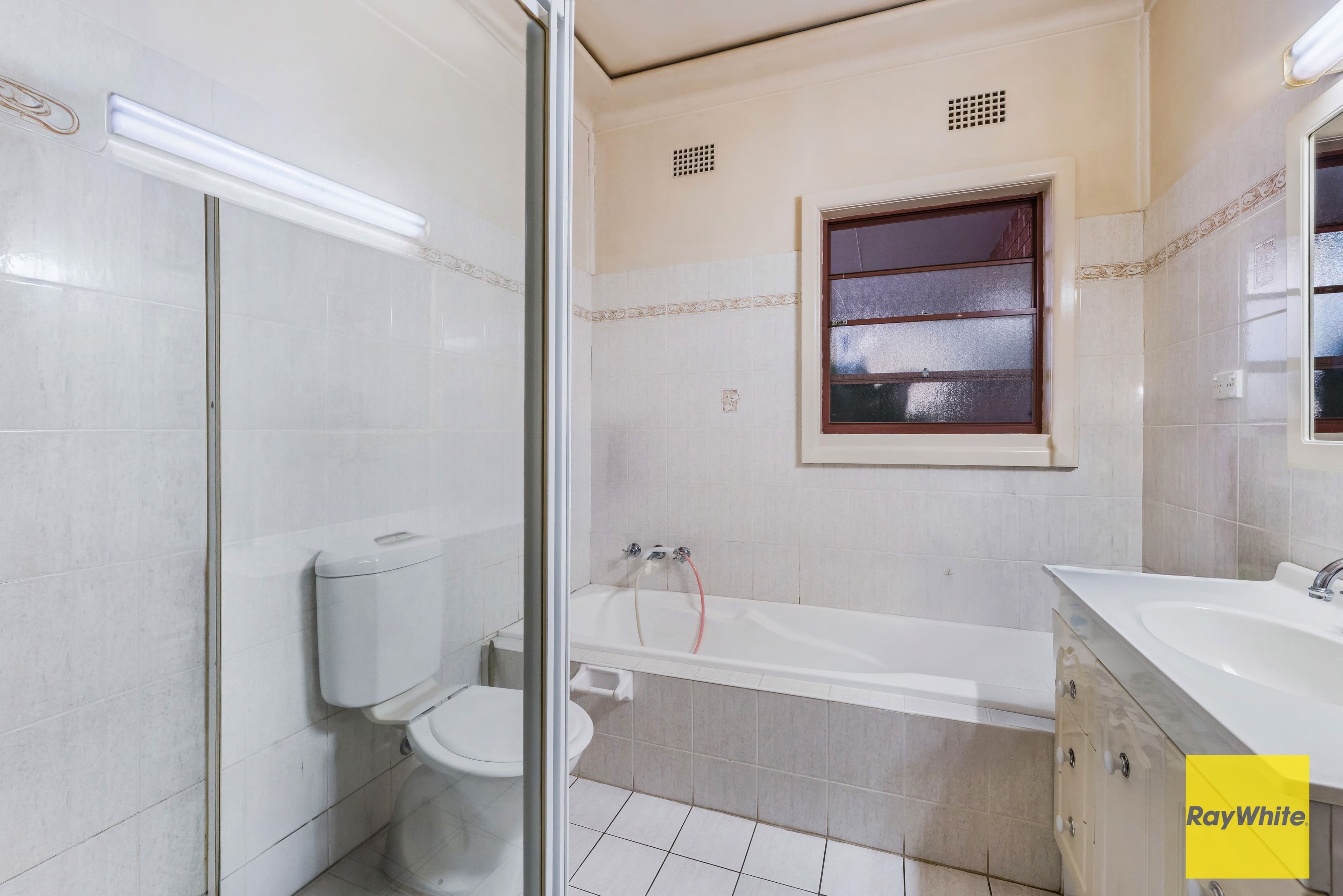 132 Meadows Road, Mount Pritchard NSW 2170, Mount Pritchard - Thumbnail 6