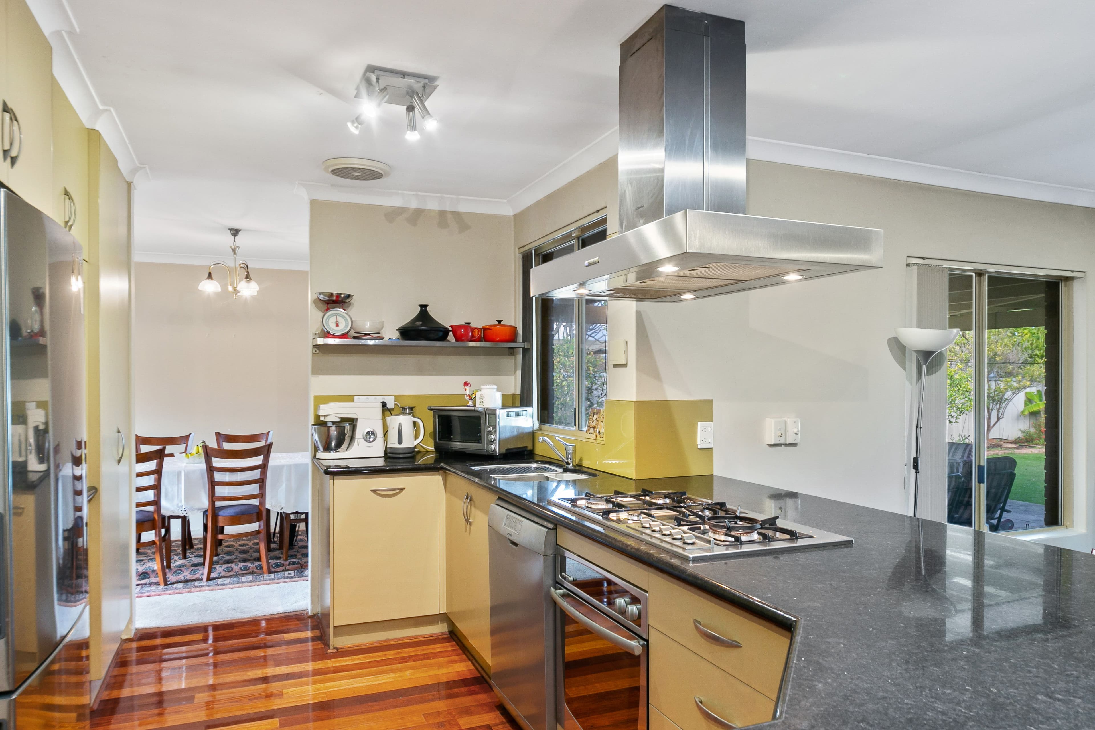 11 Underwood Grove, Kardinya WA 6163, Kardinya - Thumbnail 3