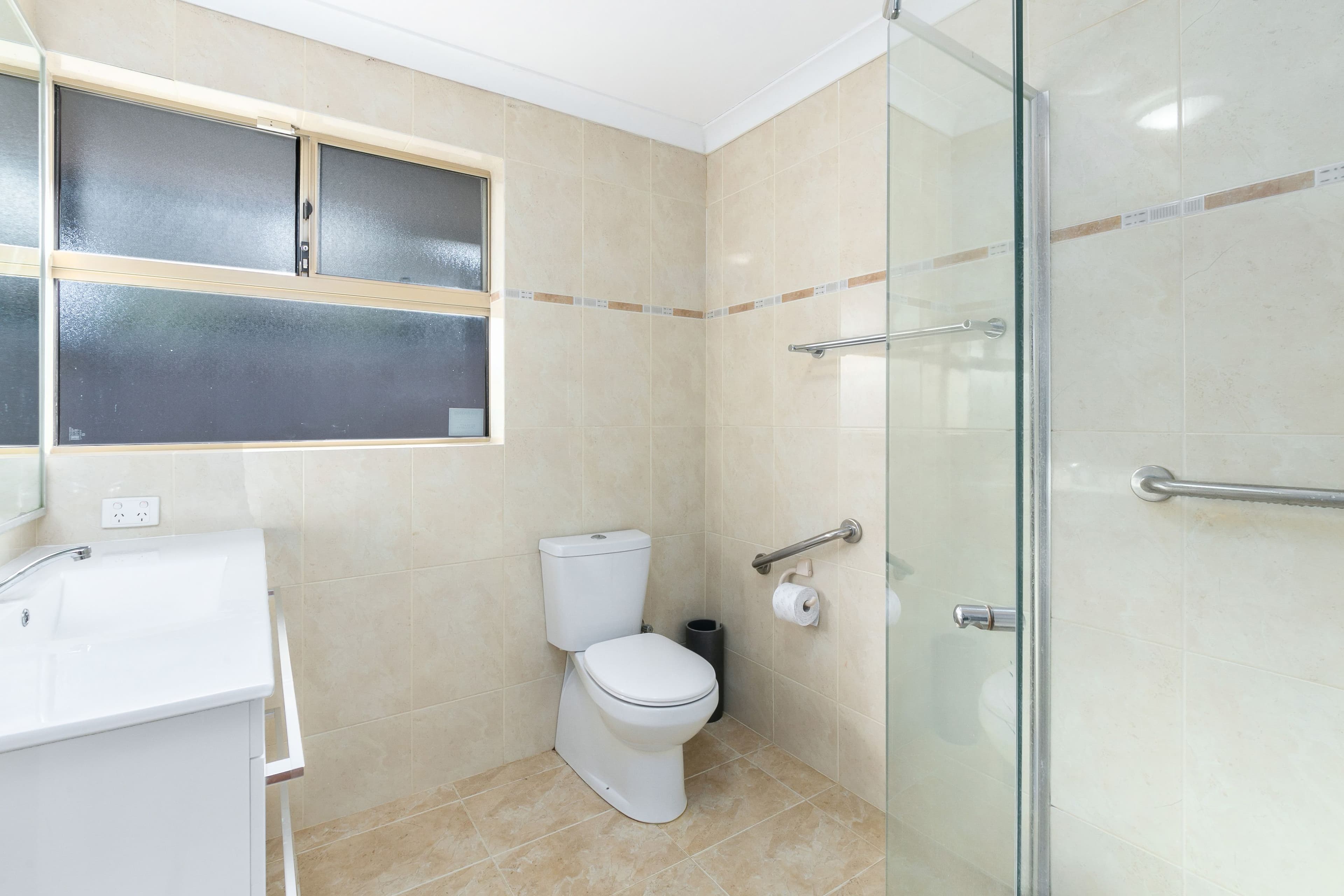 11 Underwood Grove, Kardinya WA 6163, Kardinya - Thumbnail 7
