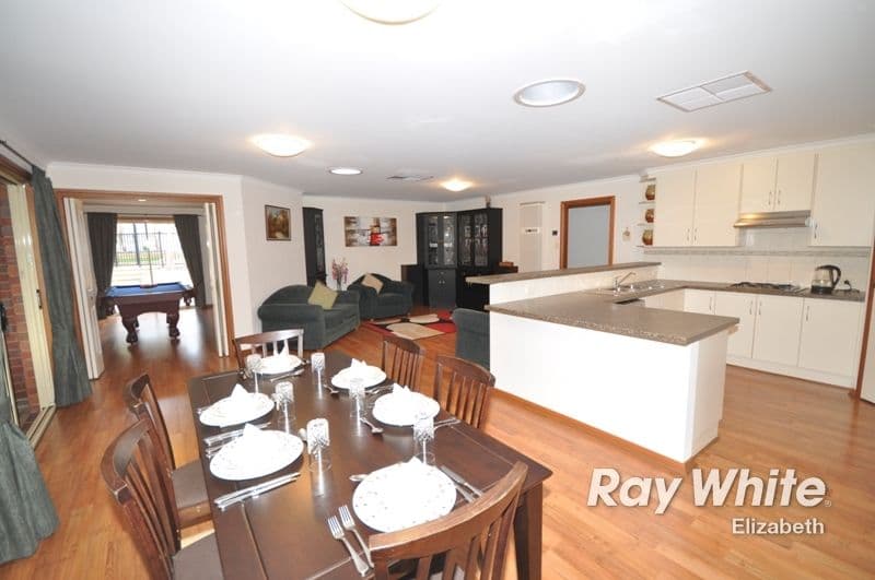 9 Surrey Court, CRAIGMORE SA 5114, Craigmore - Thumbnail 3