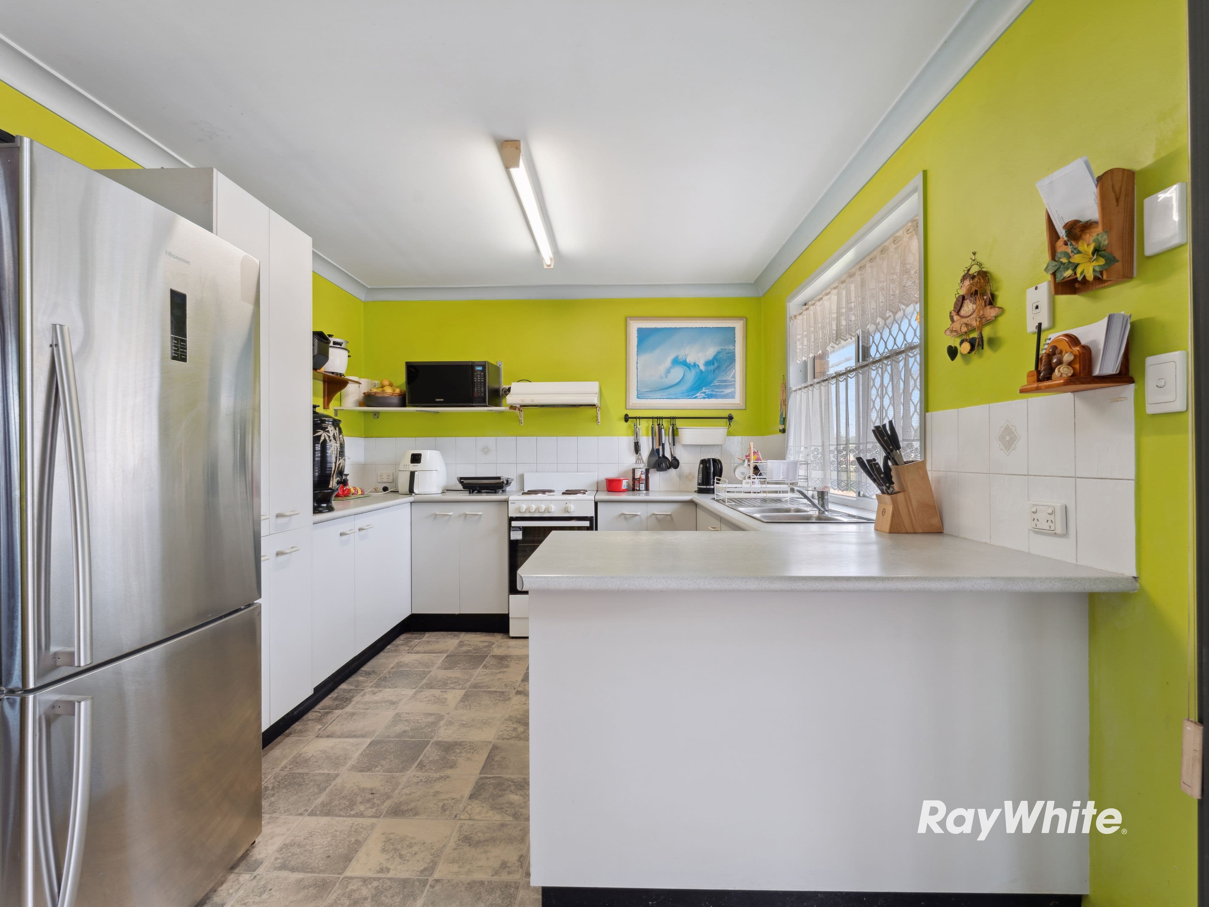 2 Wantana Crescent, Edens Landing QLD 4207, Edens Landing - Thumbnail 4