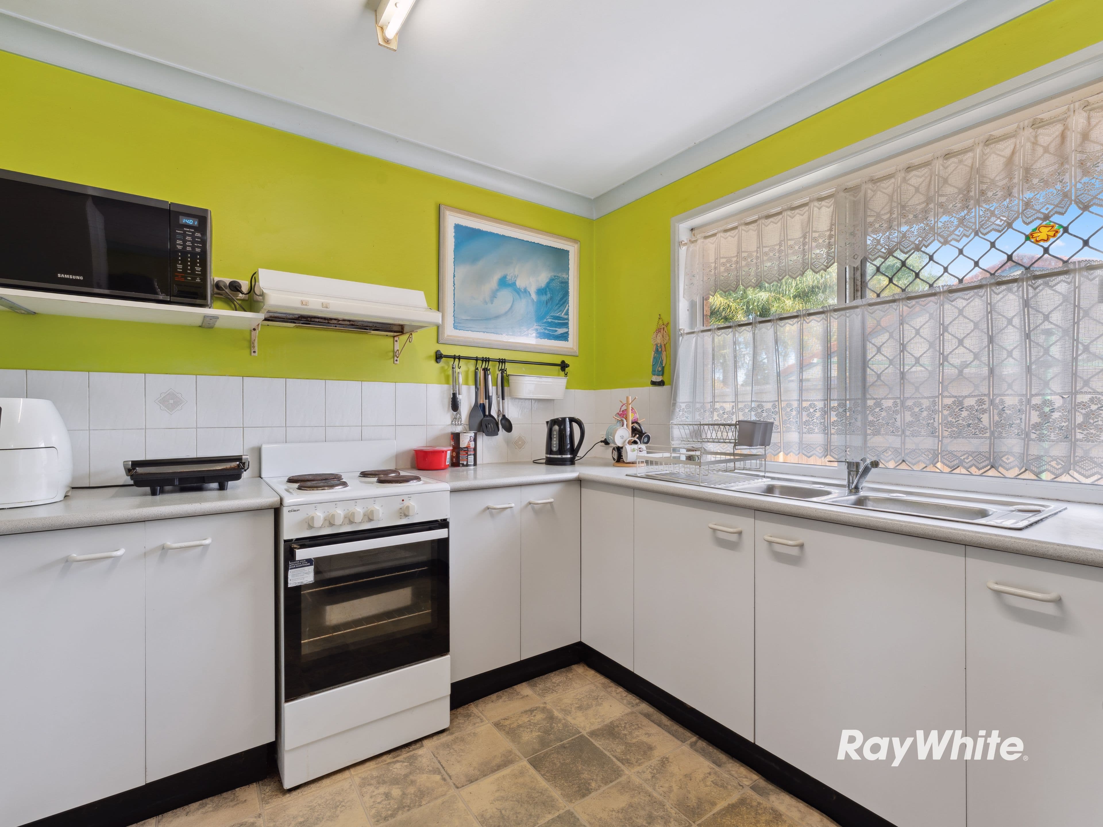 2 Wantana Crescent, Edens Landing QLD 4207, Edens Landing - Thumbnail 5
