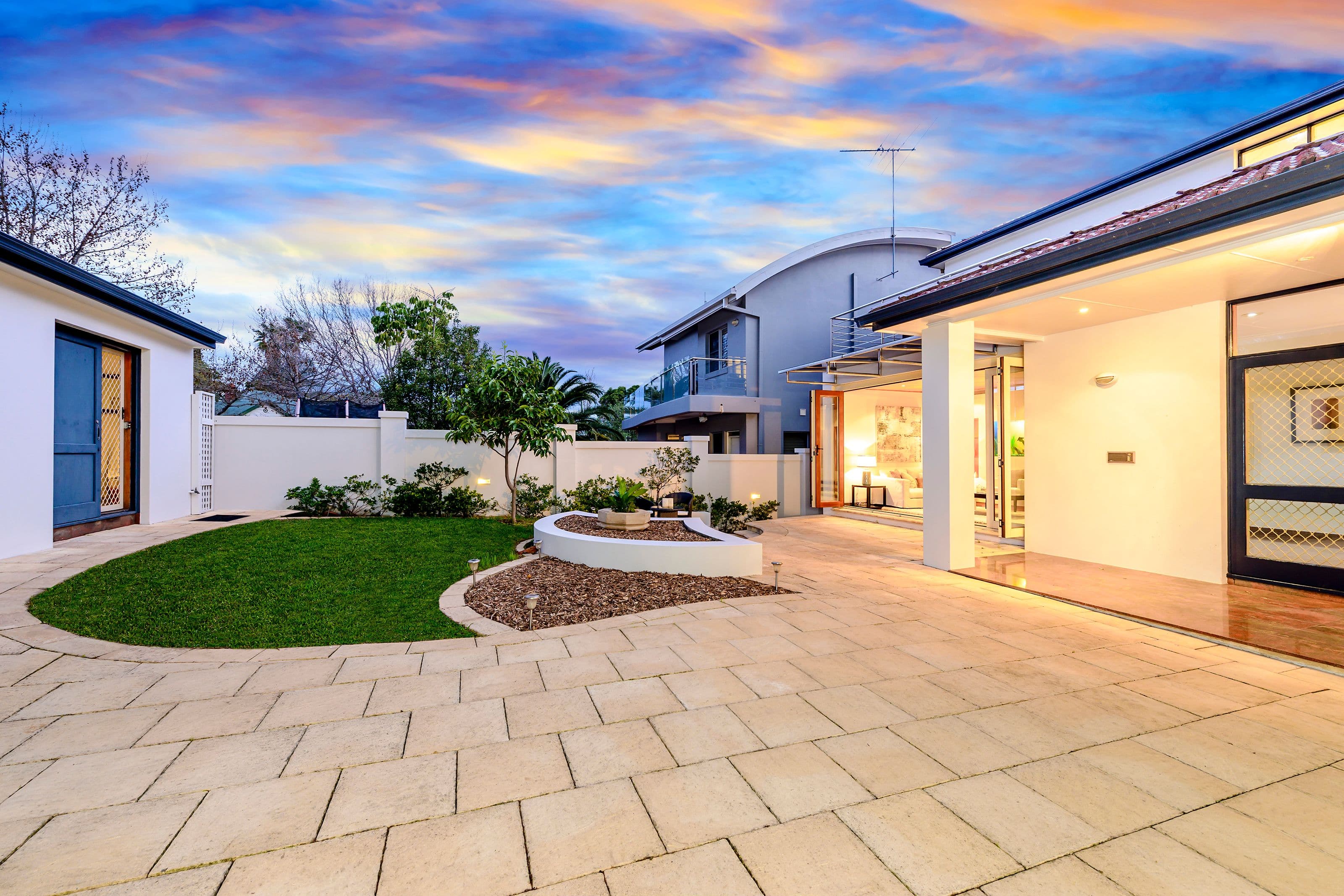 12 Beach Street, Tennyson Point NSW 2111, Tennyson Point - Thumbnail 4