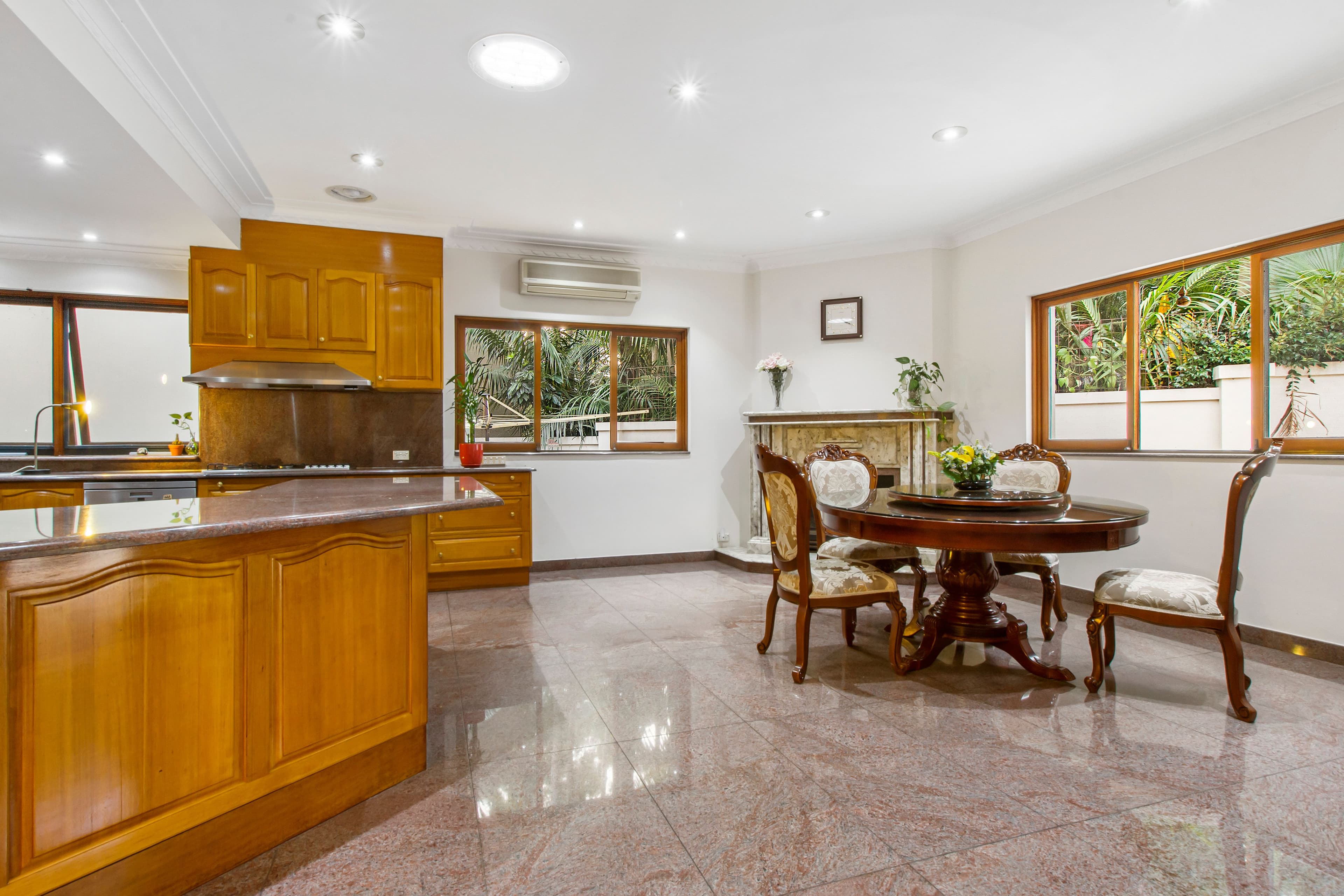 12 Beach Street, Tennyson Point NSW 2111, Tennyson Point - Thumbnail 8