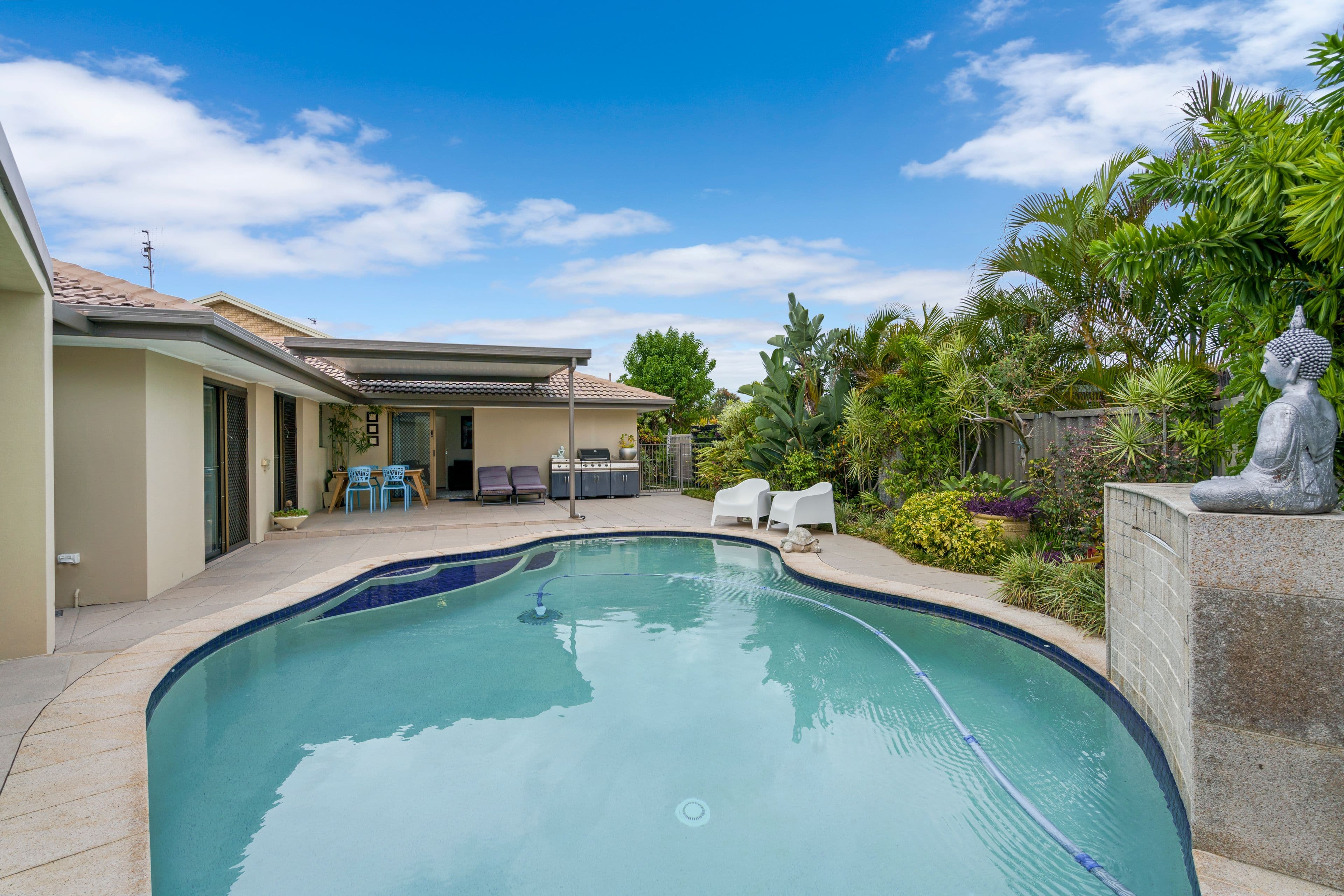 34 Intrepid Drive, Mermaid Waters QLD 4218, Mermaid Waters - Thumbnail 3