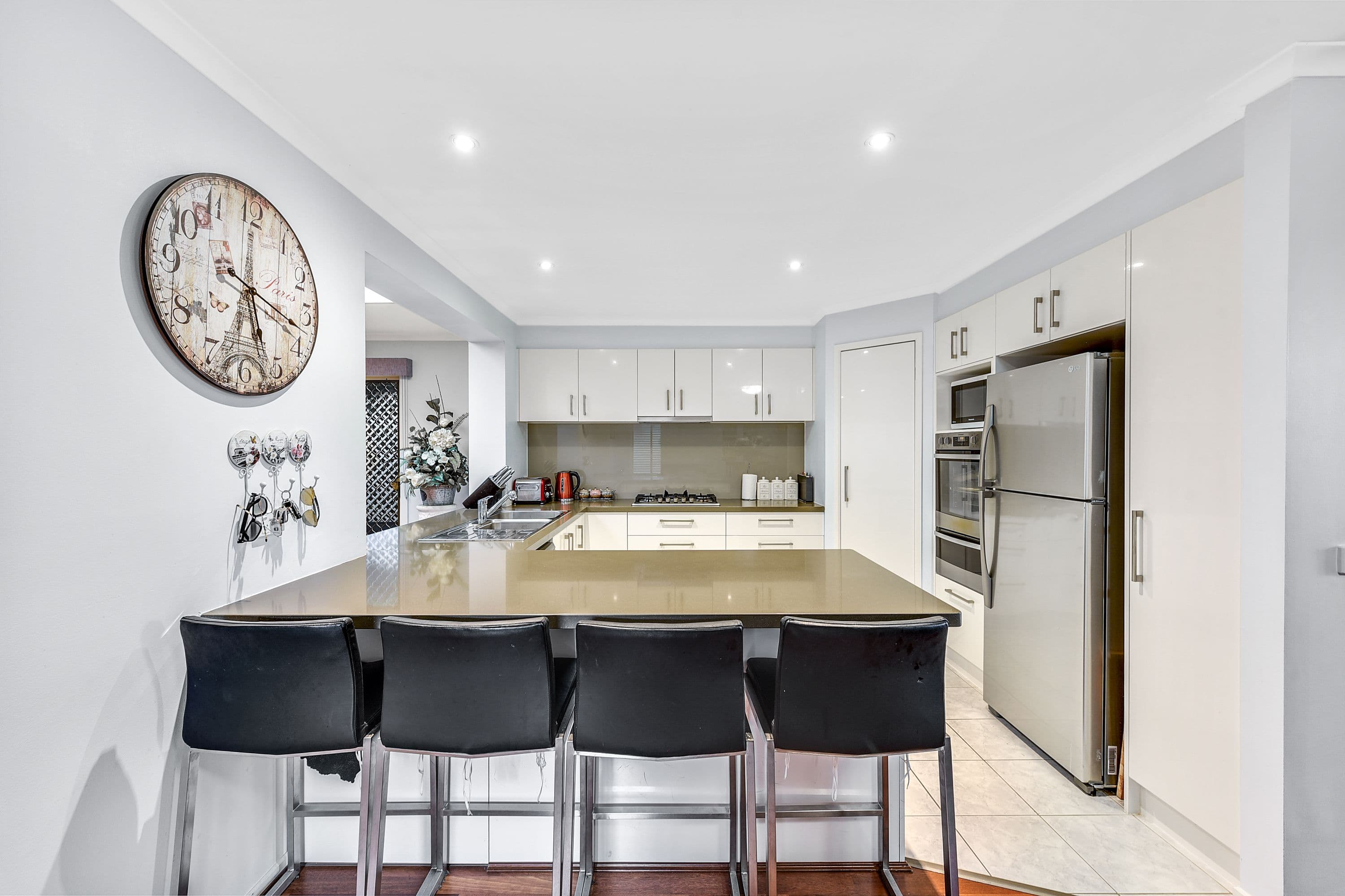 13 Parkview Crescent, Hampton East VIC 3188, Hampton East - Thumbnail 6