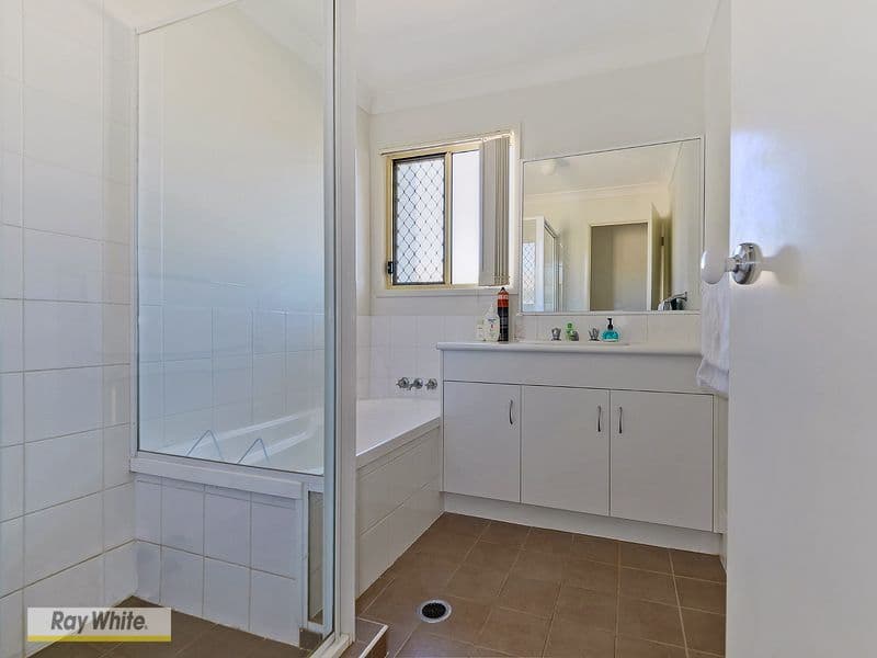 18 FLEET Drive, KIPPA-RING QLD 4021, Kippa-Ring - Thumbnail 5