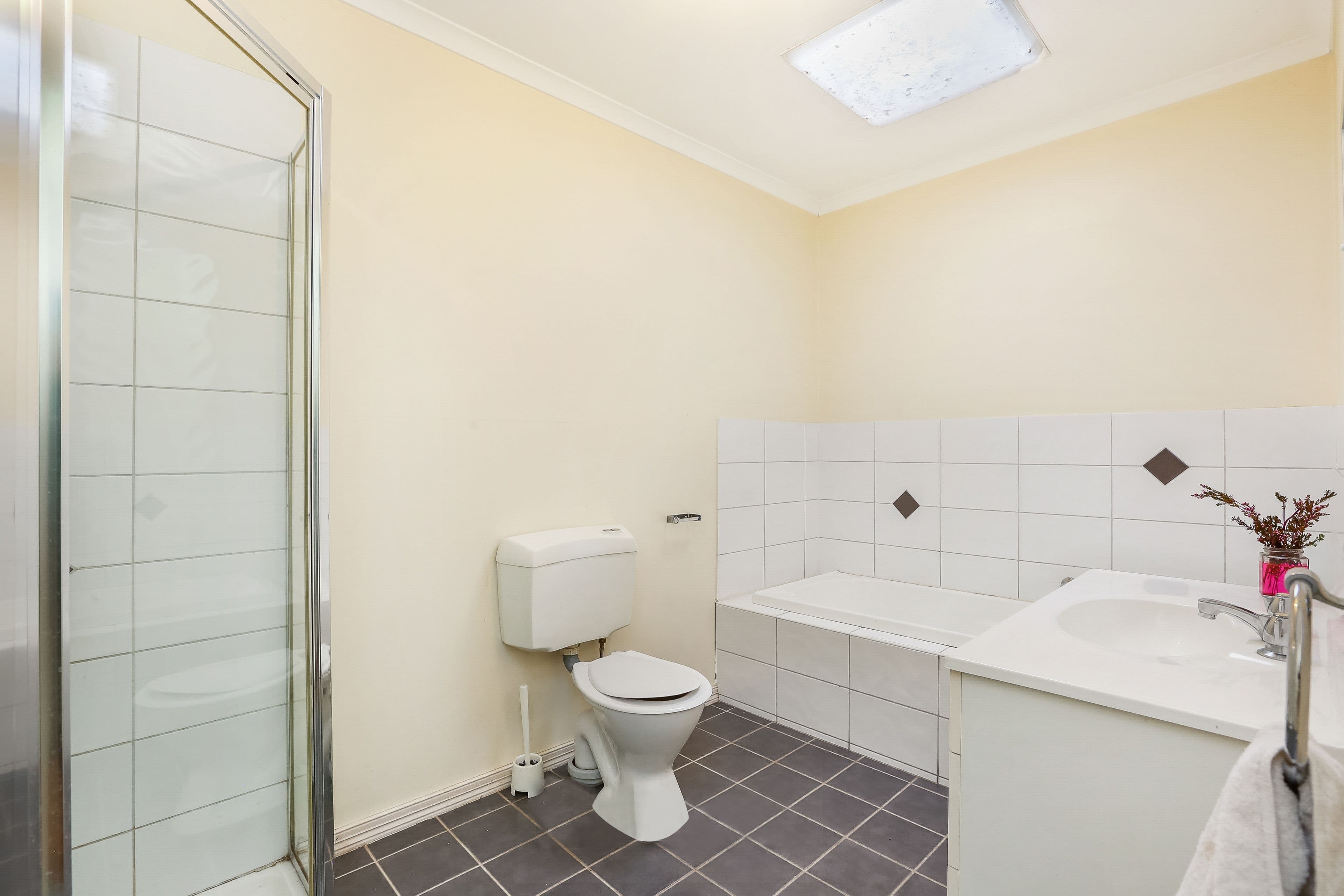 70 Carroll Street, Deer Park VIC 3023, Deer Park - Thumbnail 7