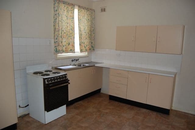 25 Pilton Street, PORT AUGUSTA SA 5700, Port Augusta - Thumbnail 4