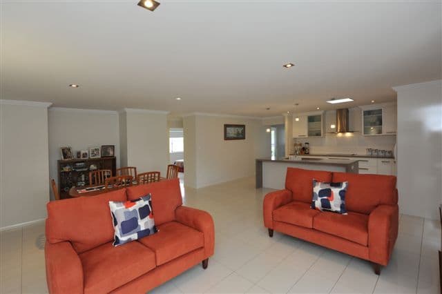 31 Elizabeth Street, WESTBROOK QLD 4350, Westbrook - Thumbnail 8