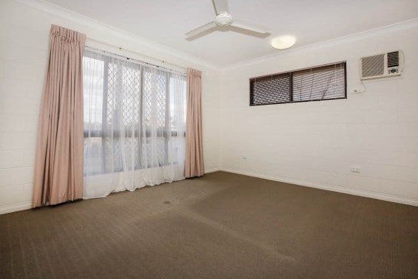 69 Feeney Avenue, Rasmussen QLD 4815, Rasmussen - Thumbnail 7
