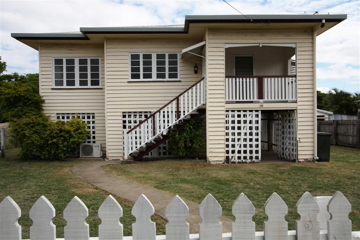 100 Livingstone Street, BERSERKER QLD 4701, Berserker - Image 1