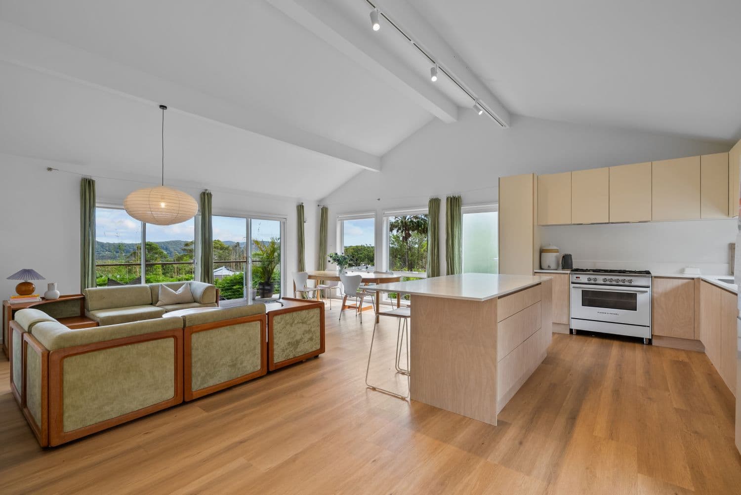 27 Rickard Street, Bateau Bay NSW 2261, Bateau Bay - Image 1