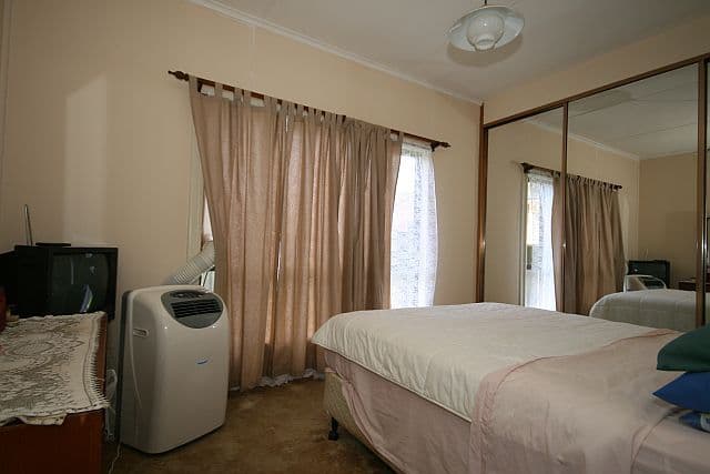 105 Robertson Road, BASS HILL NSW 2197, Bass Hill - Thumbnail 5