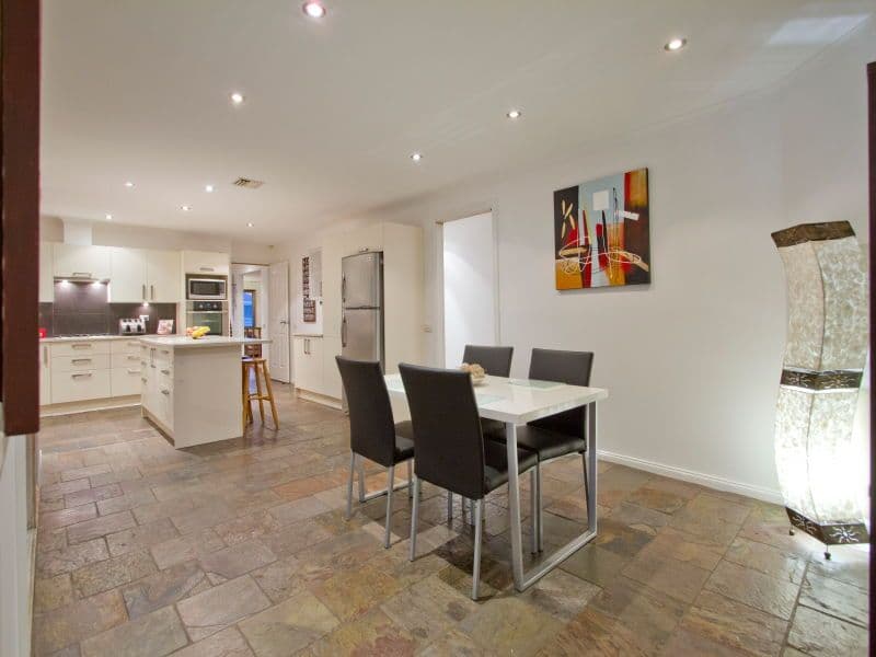 10 Fieldlark Court, CARRUM DOWNS VIC 3201, Carrum Downs - Thumbnail 6