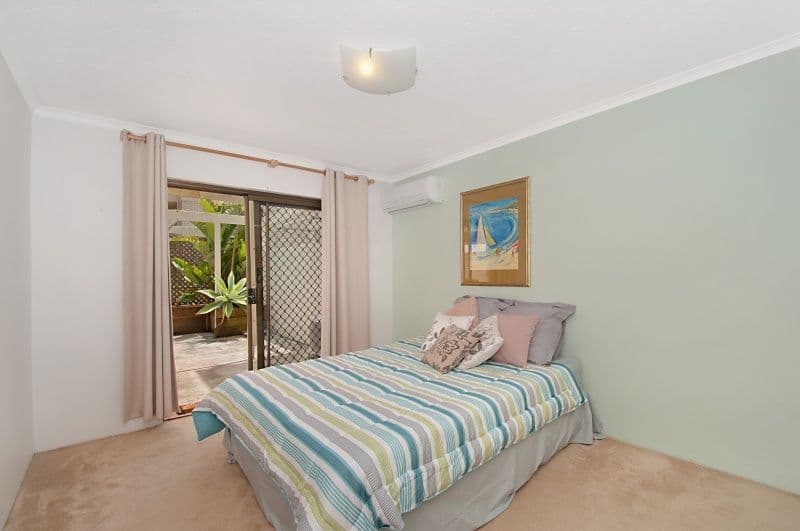 26 Albatross Avenue, MERMAID BEACH QLD 4218, Mermaid Beach - Thumbnail 7