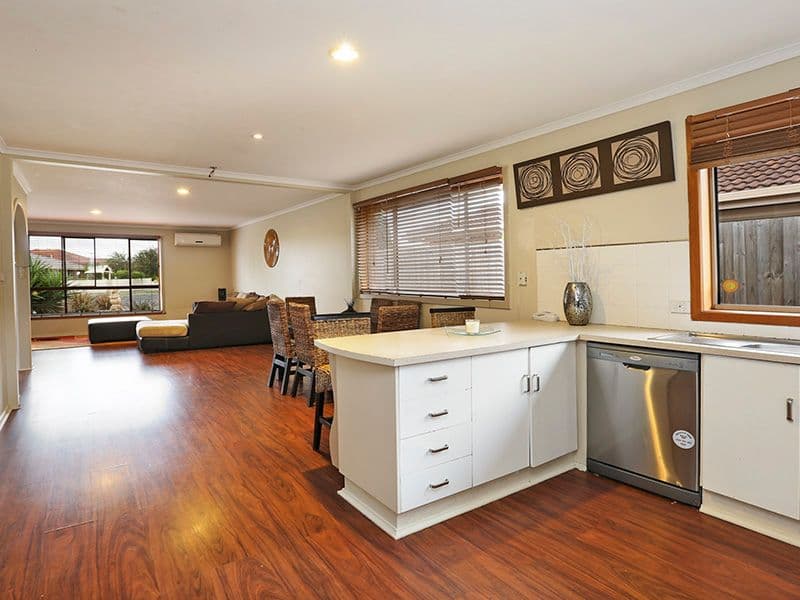 24 Coleraine Crescent, Corio VIC 3214, Corio - Thumbnail 3