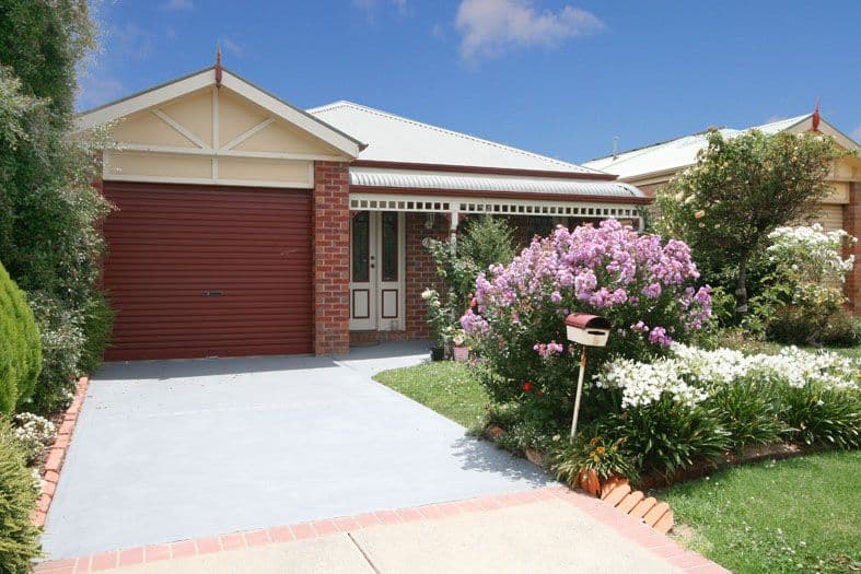 5 Norwich Close, CHIRNSIDE PARK VIC 3116, Chirnside Park - Thumbnail 2