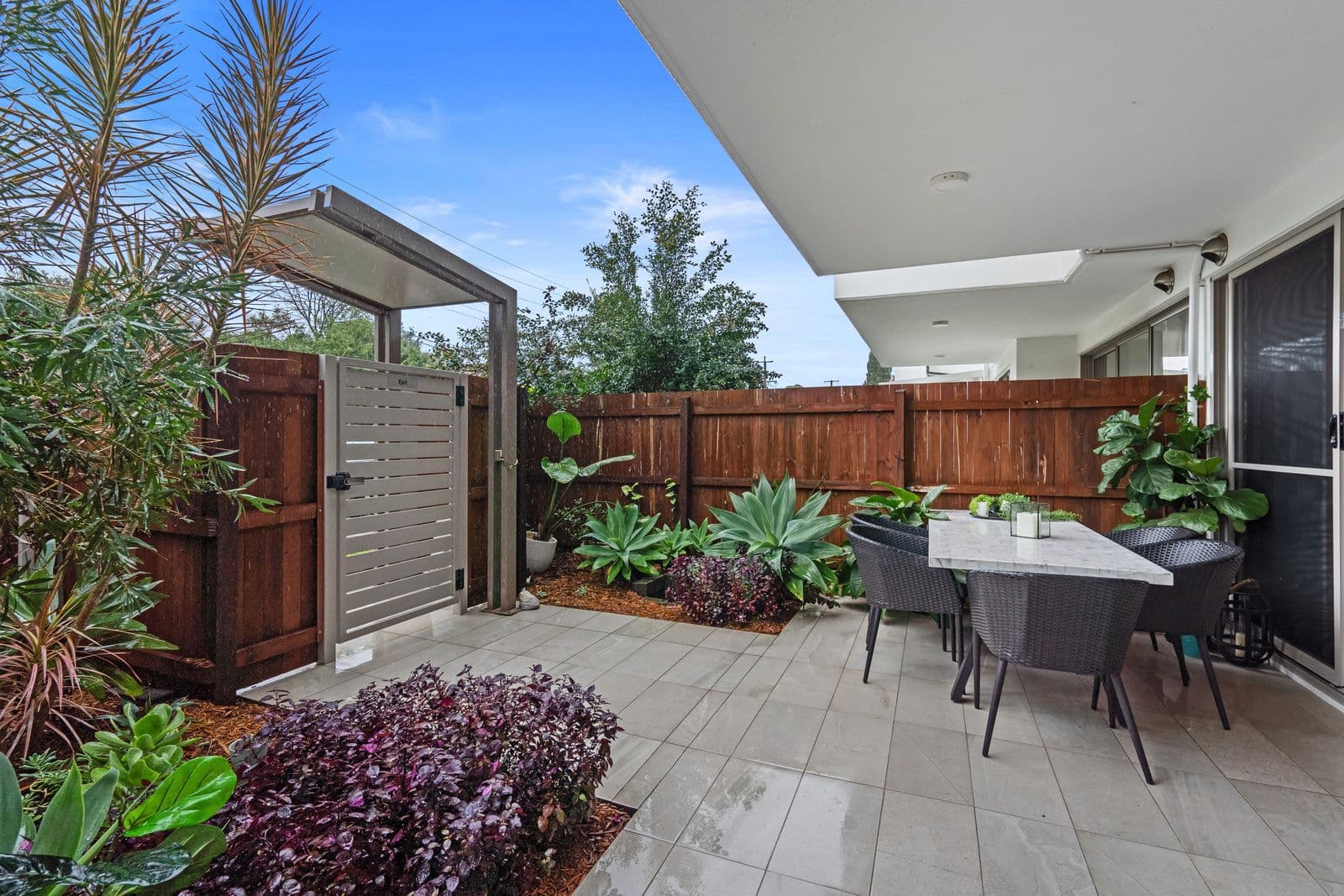 15 Roseglen Street, Greenslopes QLD 4120, Greenslopes - Thumbnail 6