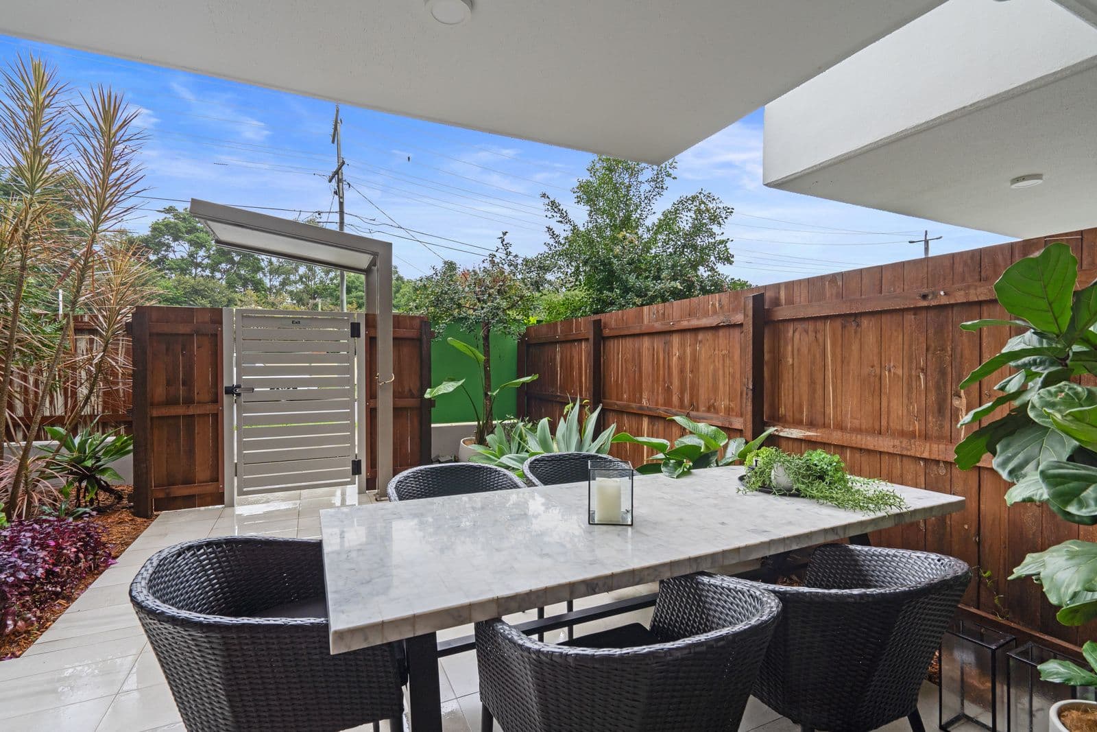 15 Roseglen Street, Greenslopes QLD 4120, Greenslopes - Thumbnail 7