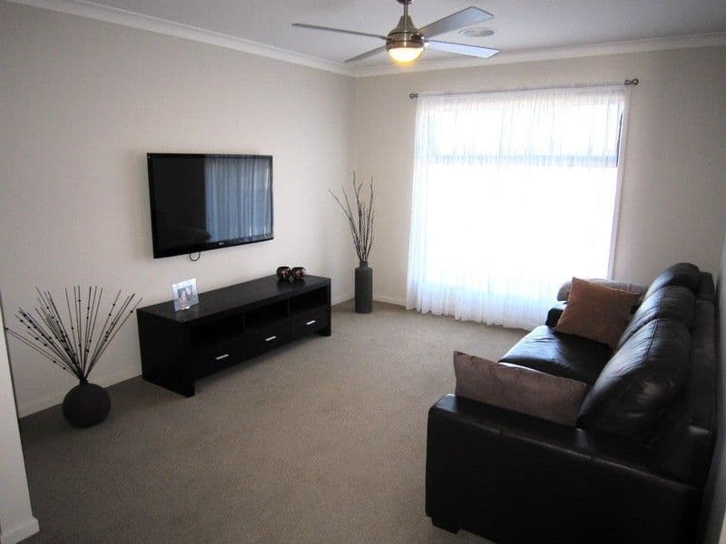 9 Corin Court, ECHUCA VIC 3564, Echuca - Thumbnail 3