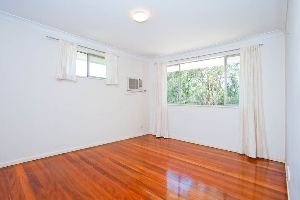 1 Dodwell Street, HOLLAND PARK WEST QLD 4121, Holland Park West - Thumbnail 7