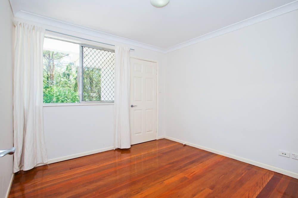 1 Dodwell Street, HOLLAND PARK WEST QLD 4121, Holland Park West - Thumbnail 8