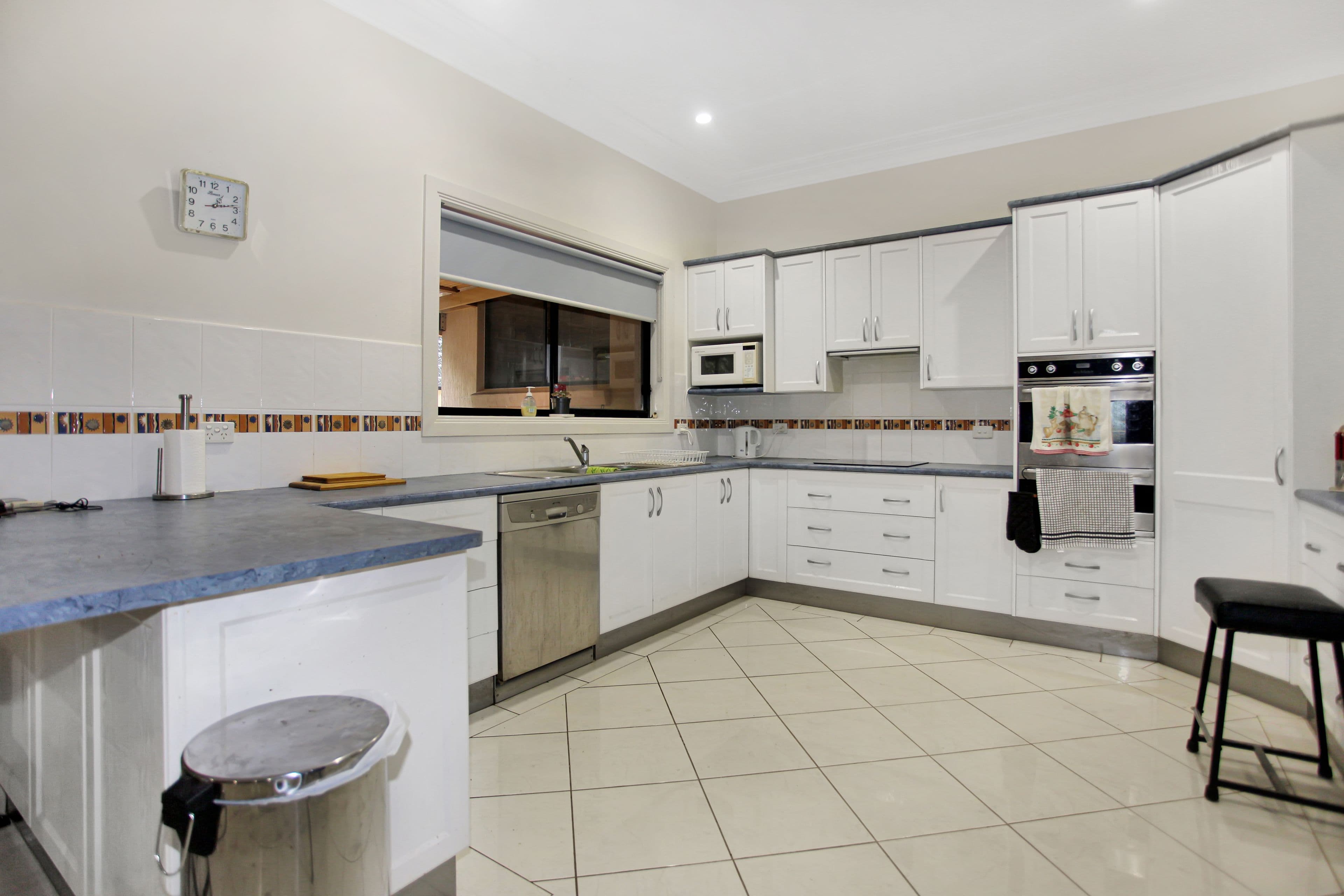 13 Curlew Avenue, Hawks Nest NSW 2324, Hawks Nest - Thumbnail 7