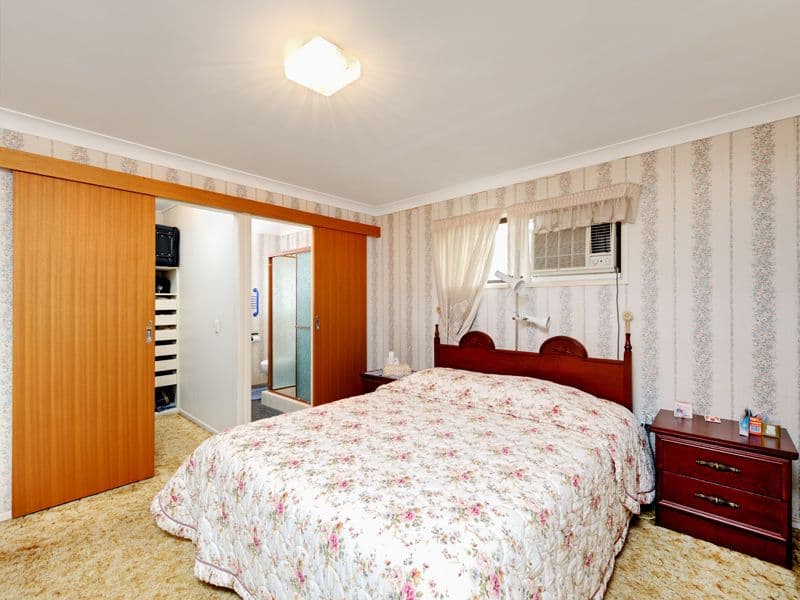 21 Pompadour Street, SUNNYBANK HILLS QLD 4109, Sunnybank Hills - Thumbnail 3