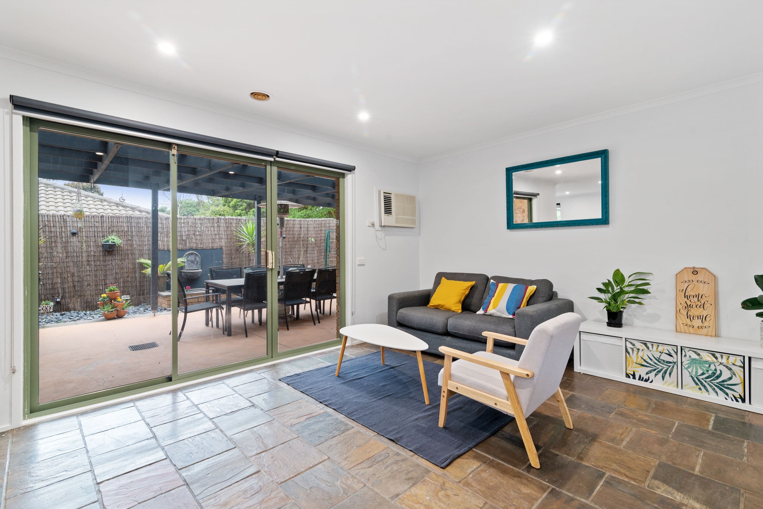 8 Perry Close, Croydon South VIC 3136, Croydon South - Thumbnail 3
