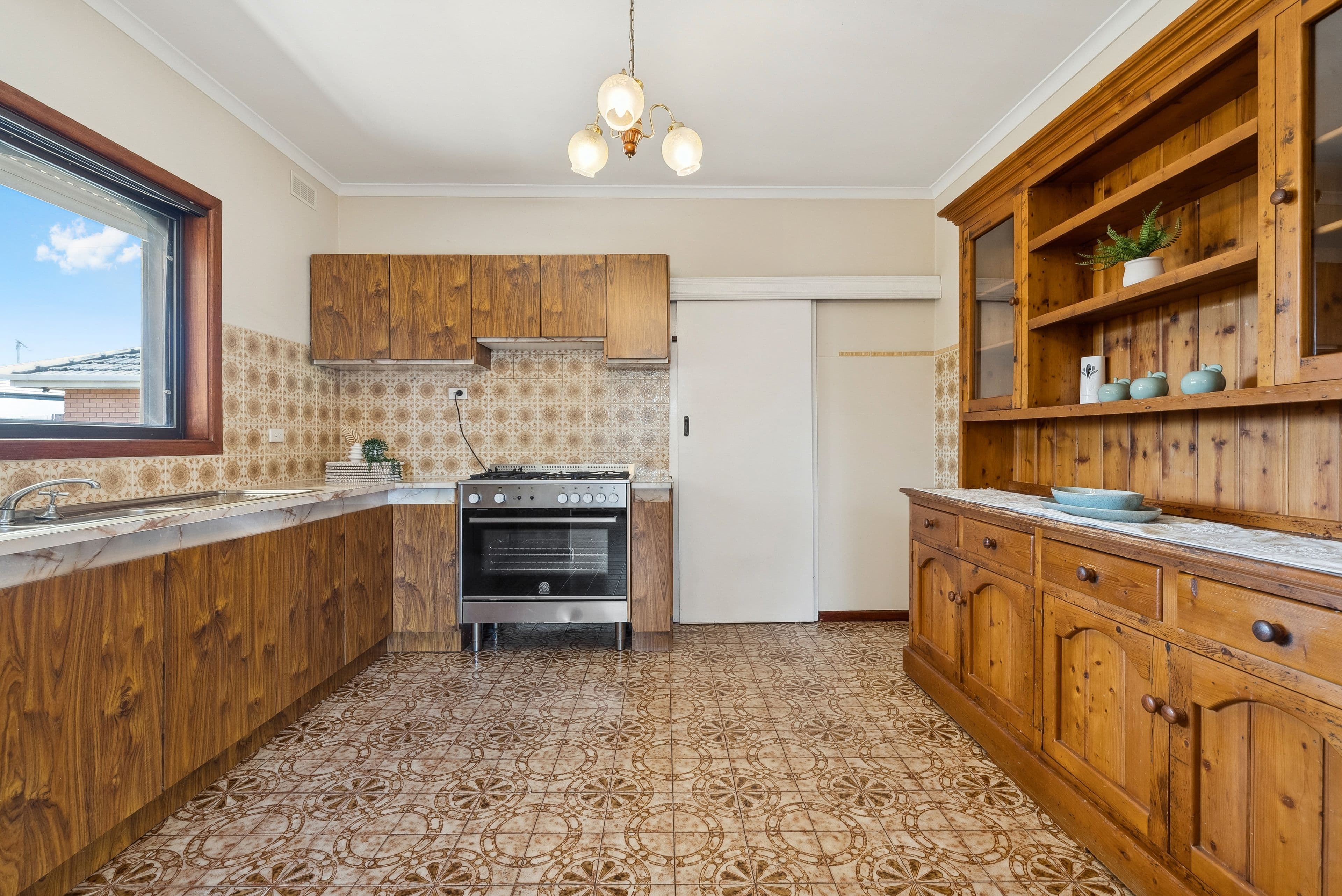 76 Pallant Avenue, Reservoir VIC 3073, Reservoir - Thumbnail 6