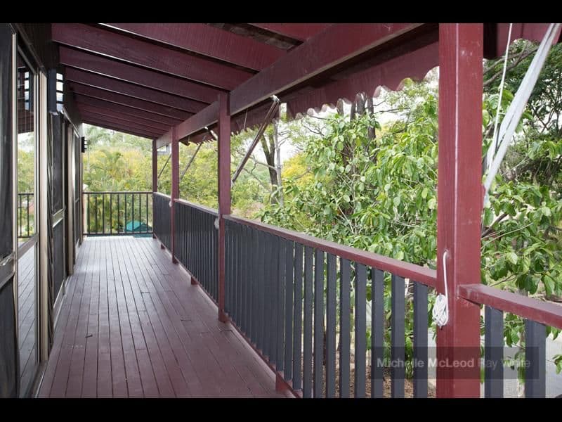 5 Matingara Street, Chapel Hill QLD 4069, Chapel Hill - Thumbnail 2