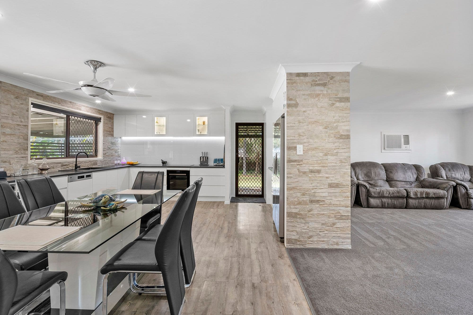 48-50 Sycamore Road, Park Ridge South QLD 4125, Park Ridge South - Thumbnail 2