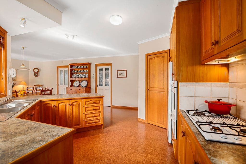 24 Chester Street, Lilydale VIC 3140, Lilydale - Thumbnail 6