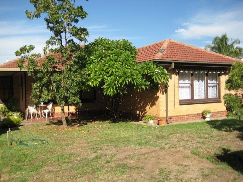 7 Andrew Avenue, CAMPBELLTOWN SA 5074, Campbelltown - Image 1