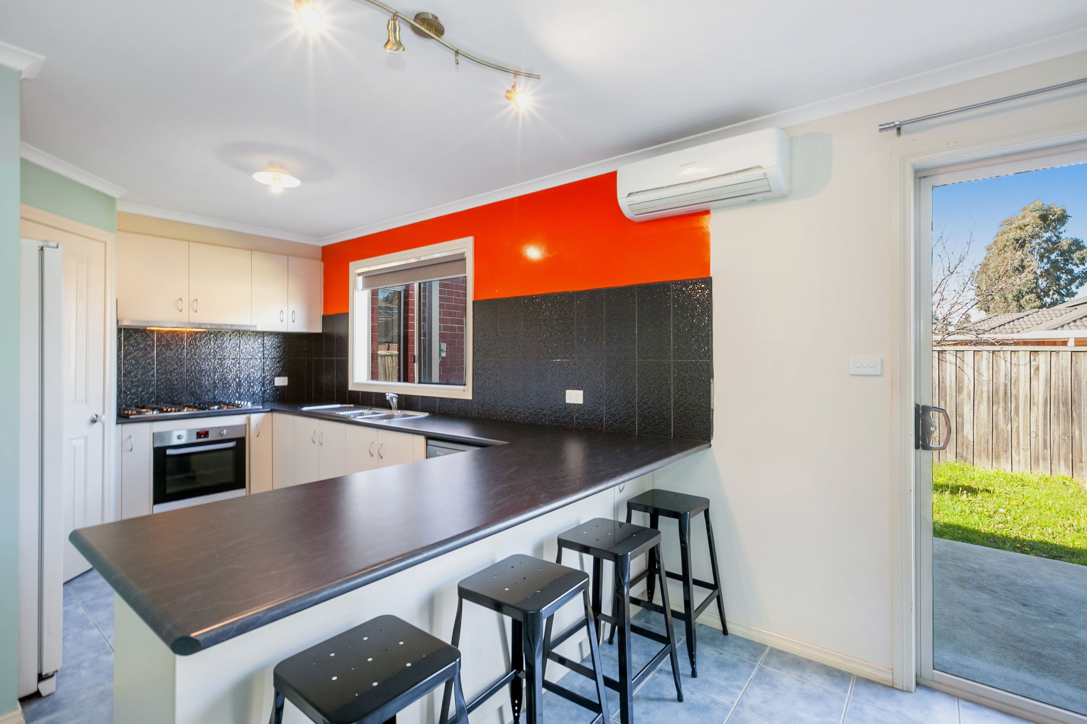 3 Mcarthurs Road, South Morang VIC 3752, South Morang - Thumbnail 5