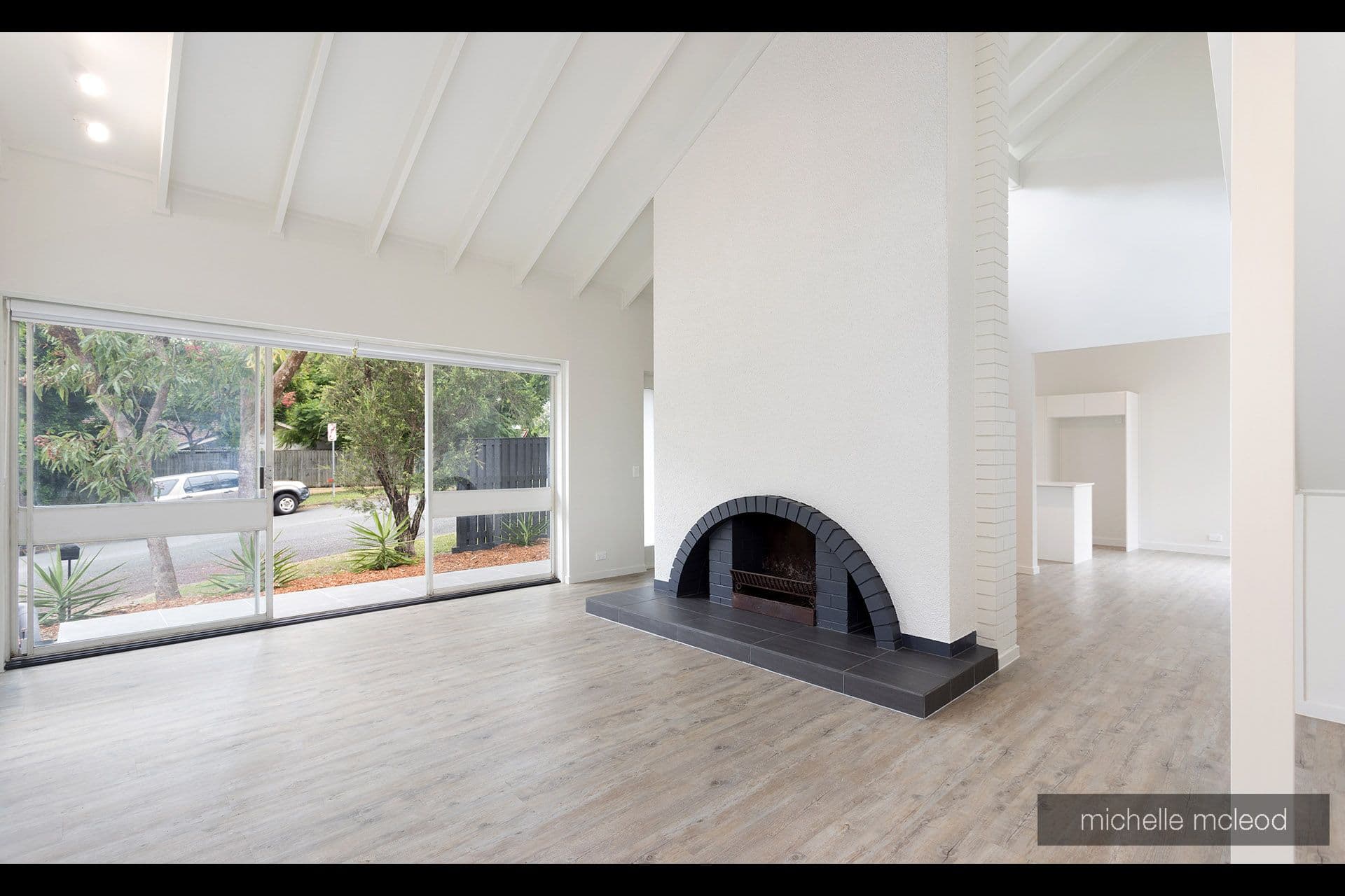 2 Ashburton Street, Chapel Hill QLD 4069, Chapel Hill - Thumbnail 2